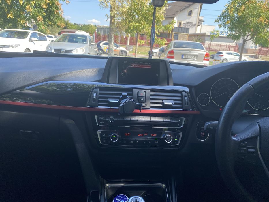 BMW seria 4 inmatriculat in UK.