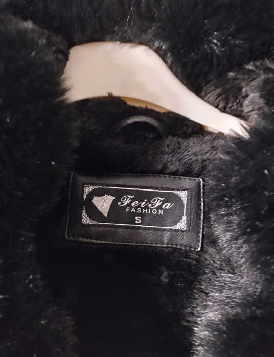 Pachet 2 buc Geaca si Vesta Blana Dama ...