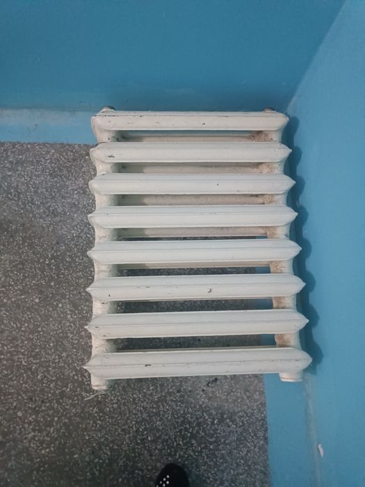 Радиатор чугунный