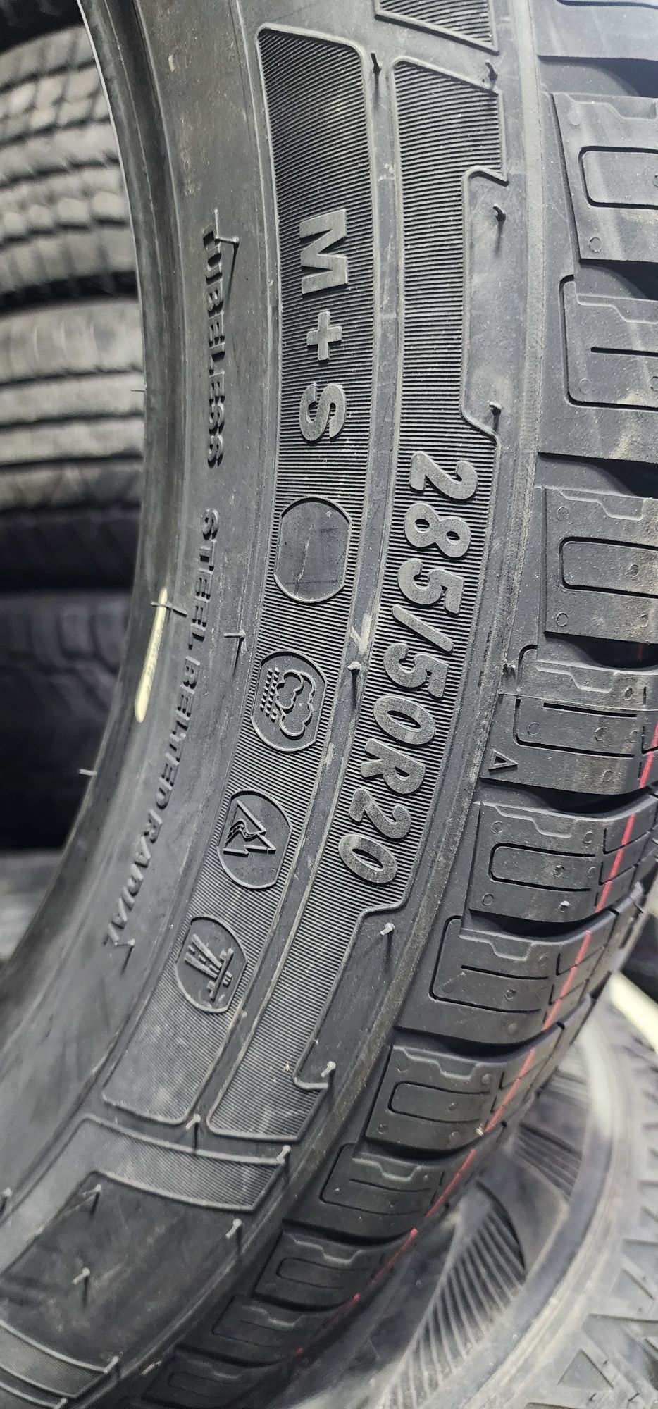 Petlas 285/50R20