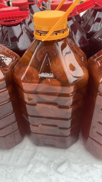 Варенье варенья абрикос, облепиха, смородина