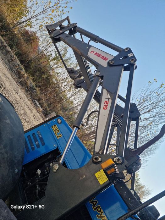 Traktor oldi frontal Pogruzchik 2023.24