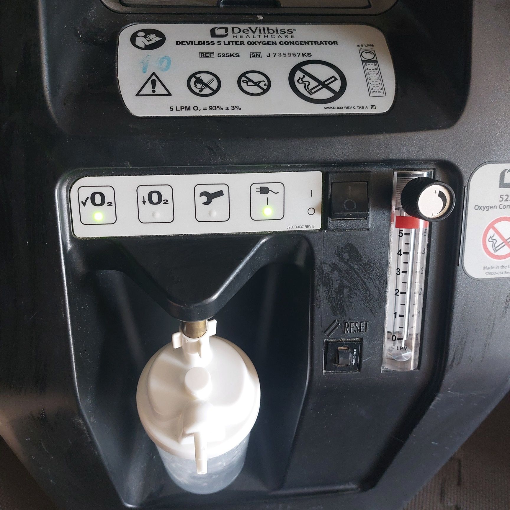Concentrator Oxigen DeVilbiss 5 litri defect după 15 min întra în ava