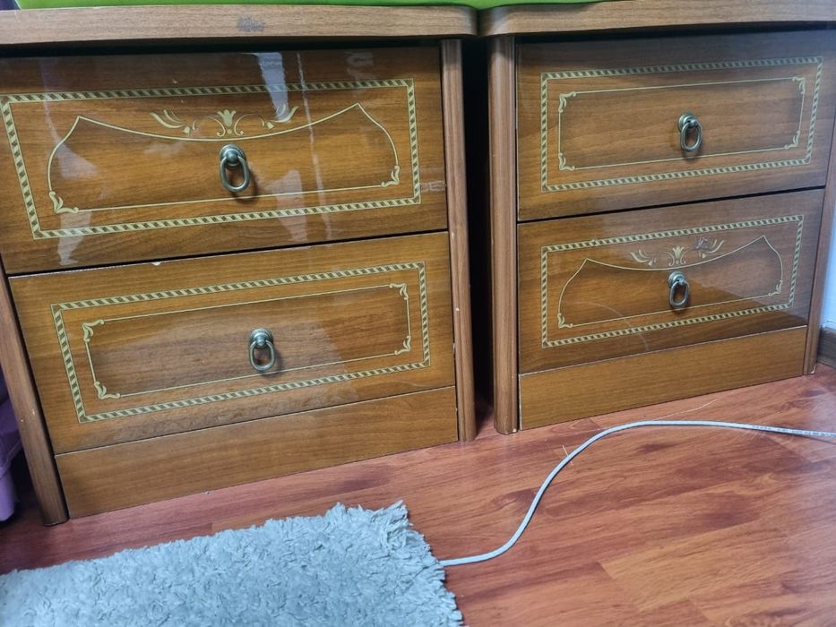 Продам спальный гарнитуры