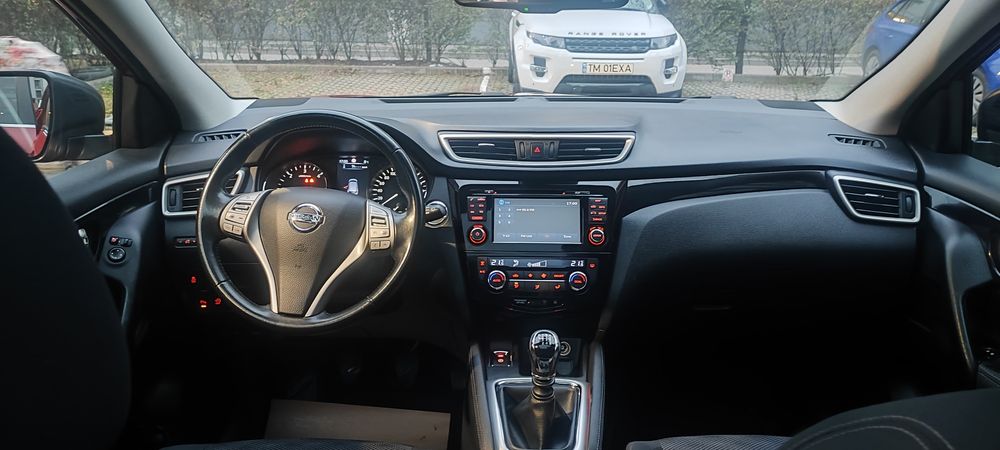 Nissan qasqhai 1.5 dci/110 cp/2014/pano/navi/camera