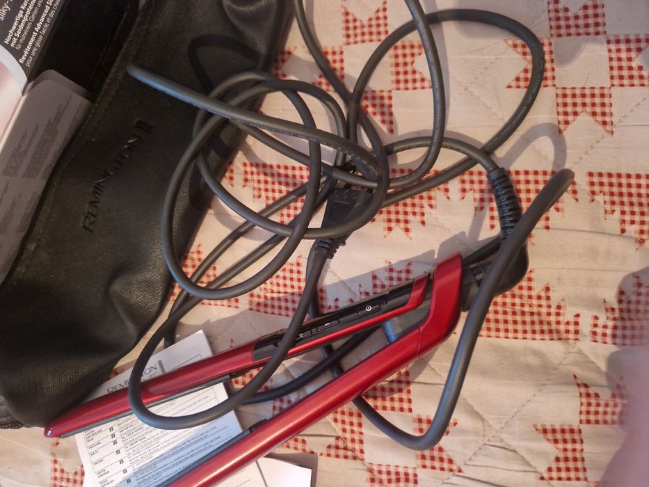 Преса за Коса Remington + подарък