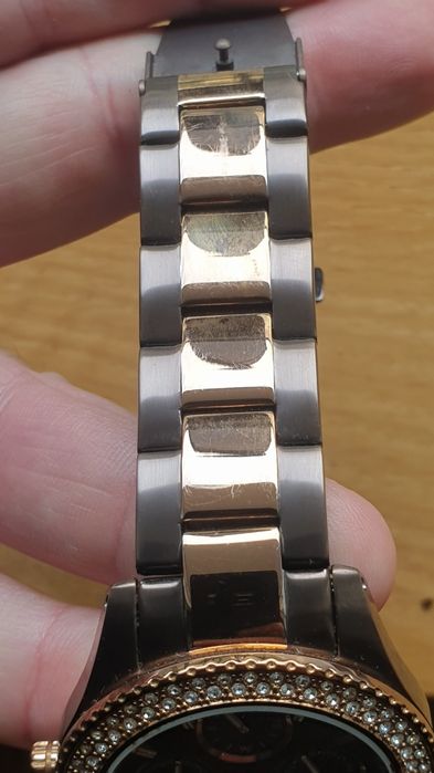 Vând ceas damă FOSSIL ES-2955.