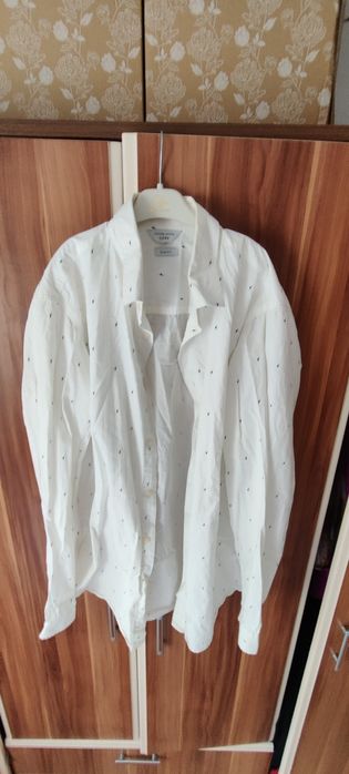Cămăși , pantaloni și maletă la pachet(Tommy, esprit, jack&Jones)