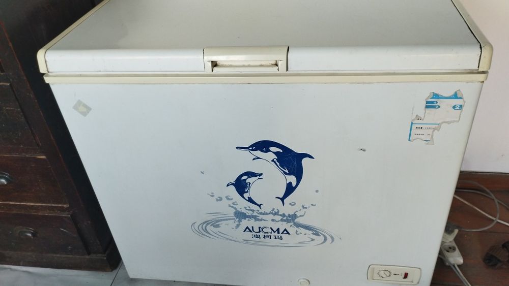 Продам морозилку