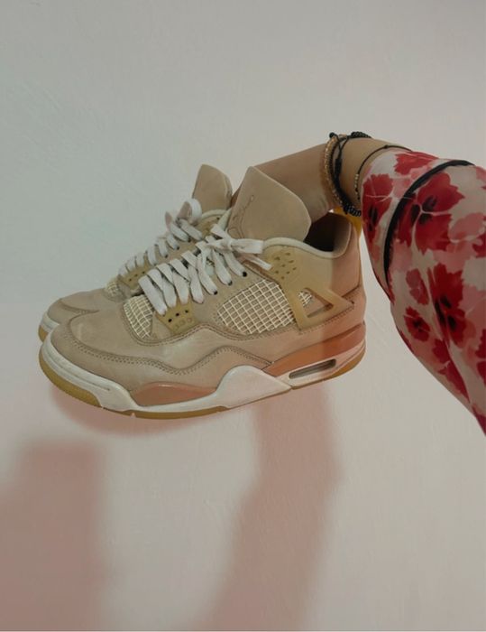 Jordan 4 shimmer