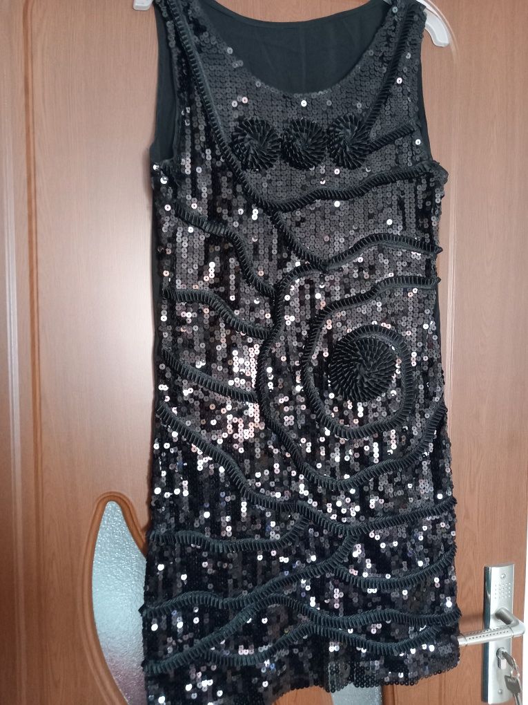 Rochie neagra mărimea mica