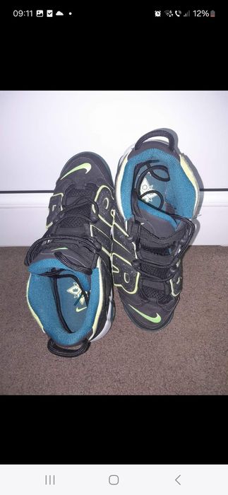 Vand adidasi Uptempo