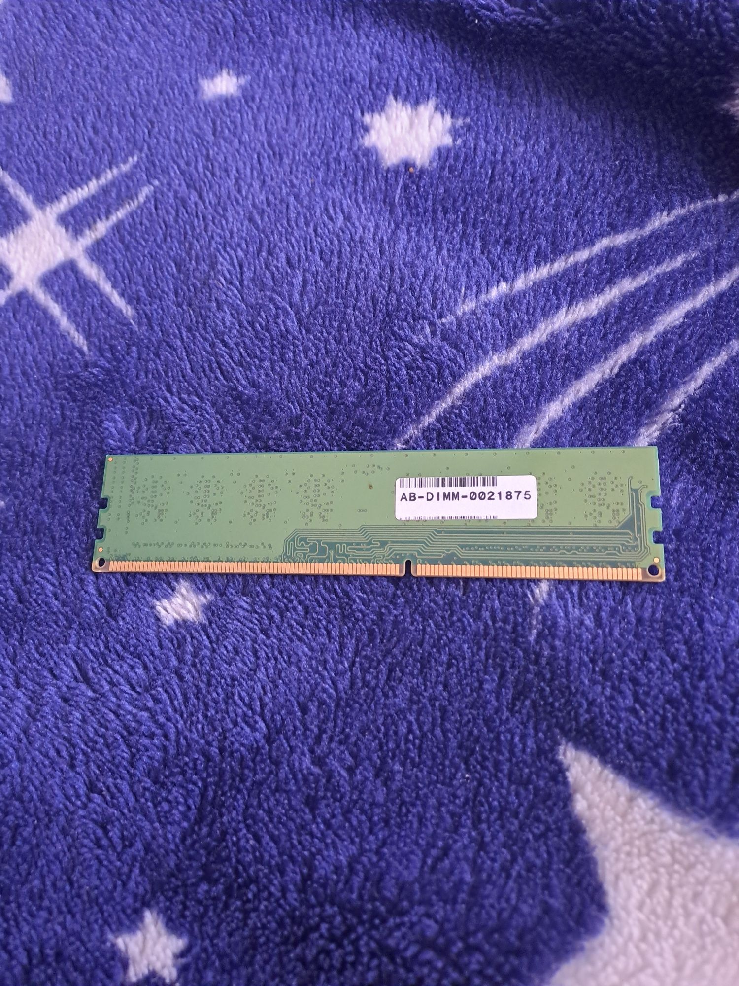 2xPlacuta RAM DDR3 2GB