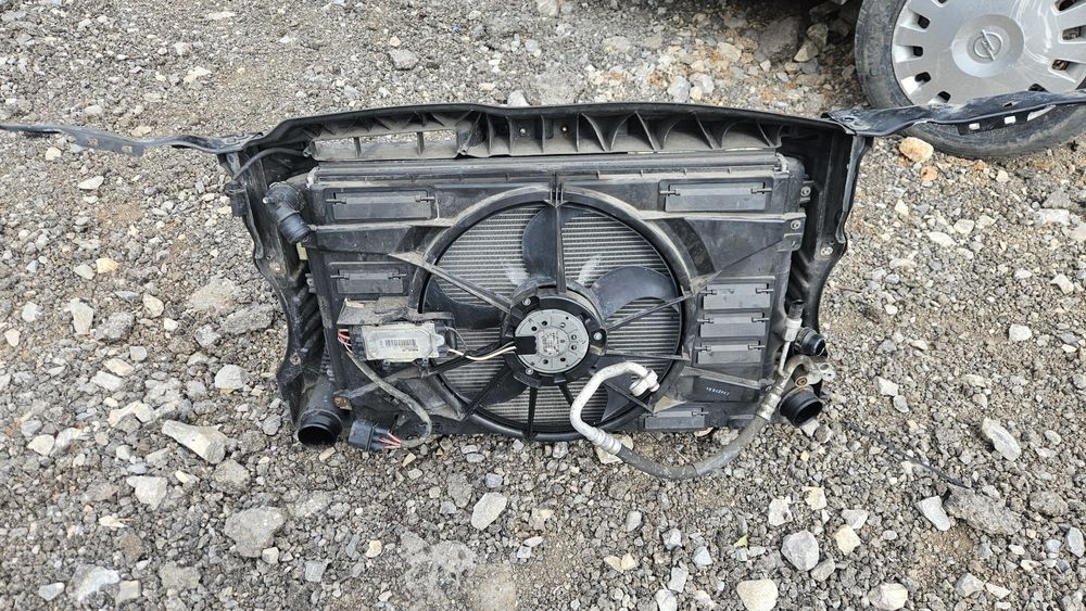 Предна броня/Фарове/Маска/Радиатори/Перка/Греди за GOLF 6/Голф 6 комби