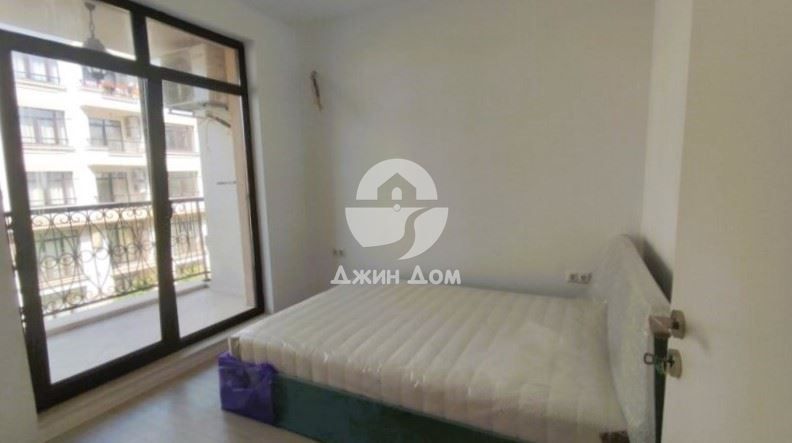 Продава се Двустаен апартамент в Поморие - 53 кв.м за 1416 €/кв.м - Снимка #4
