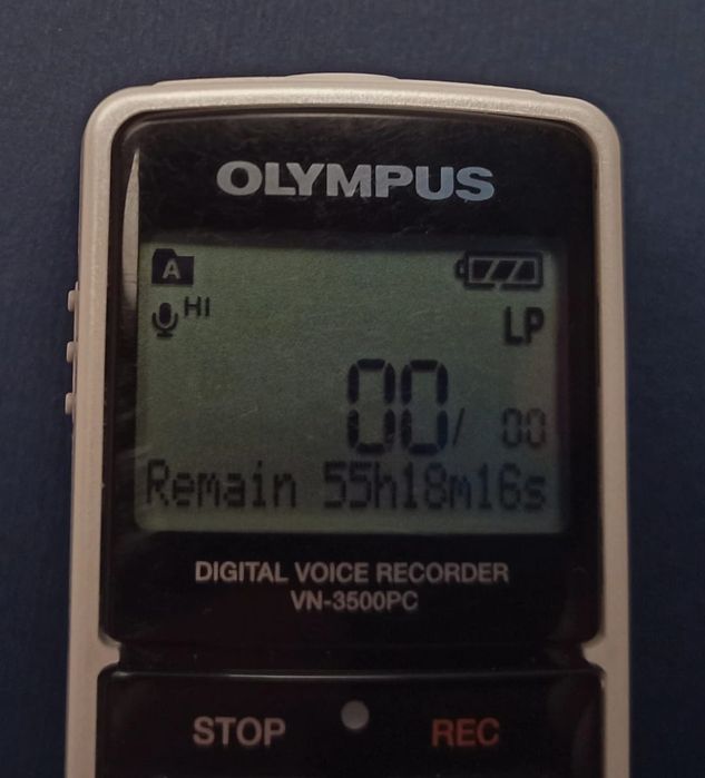 Olympus VN-3500PC
Reportofon / Digital Voice Recorder