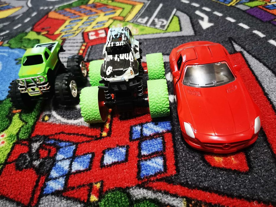 Set  3  mașinuțe