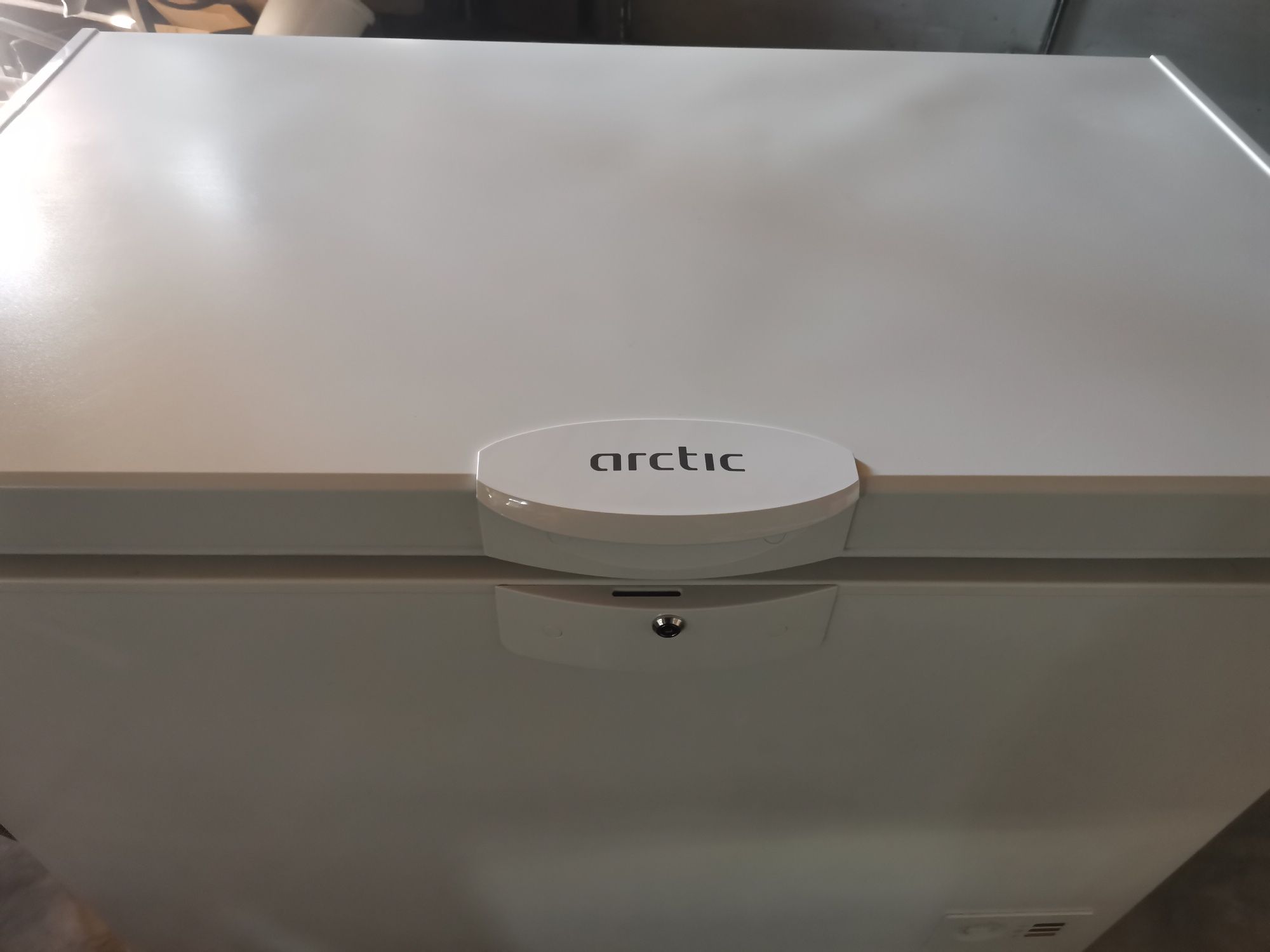 Congelator ladă Arctic