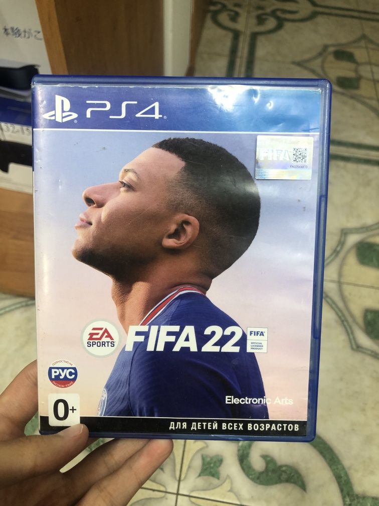 Продам игровые диски на Playstation 4