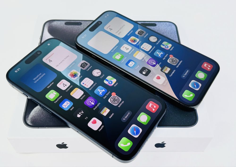 Apple iPhone 15 Pro 256GB Black / Blue Titanium Перфектен! Гаранция!