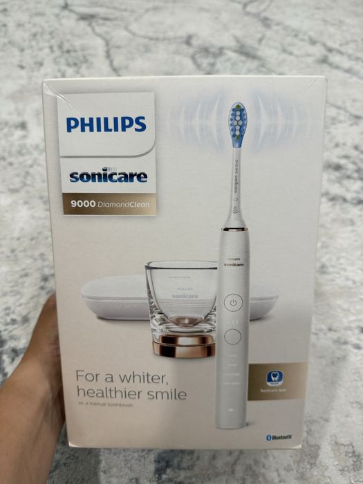 Продам электрическую зубную щетку