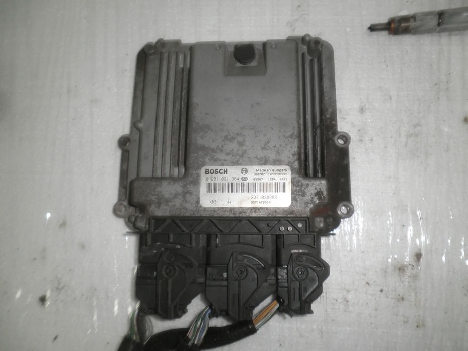 ECU / calculator motor Opel Vivaro B, Renault Trafic 2, 2016 1.6 CDTI 237103888R 0281031364 0281030991