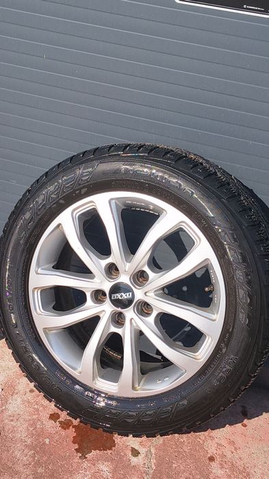Anvelope iarna NOKIAN 215 60 r17C