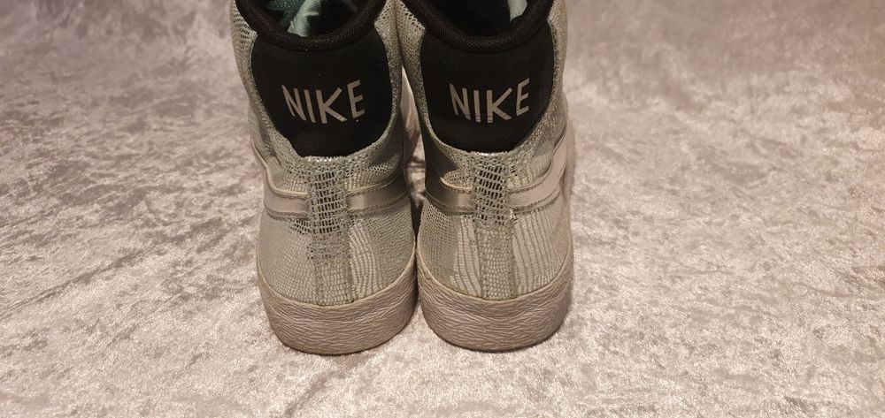 Adidași Nike SB Blazer  mar 40.5