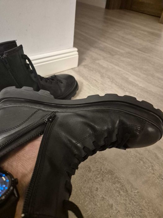 Ghete CAMPER 40 impecabile