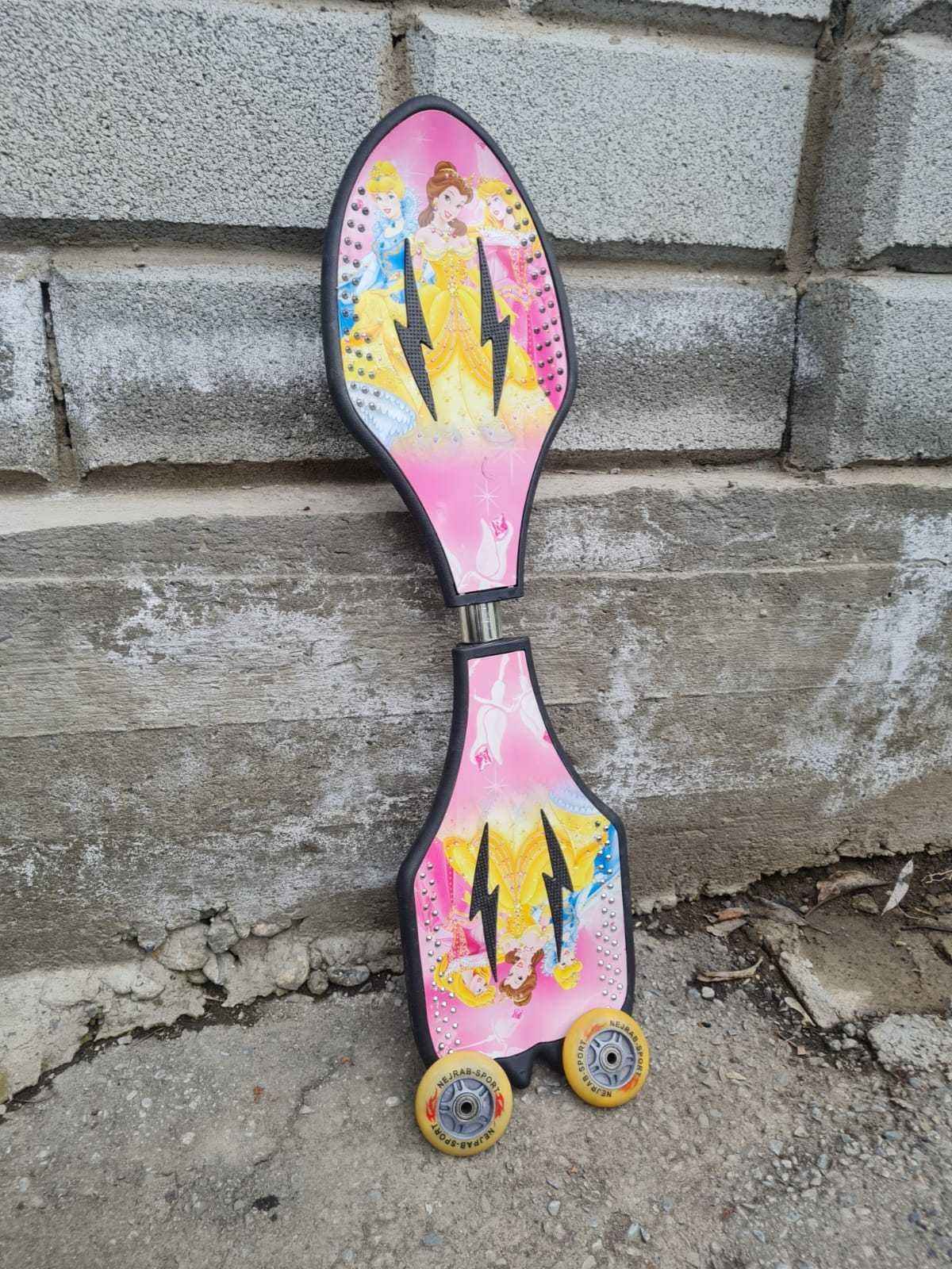 Продам скейт для девочки