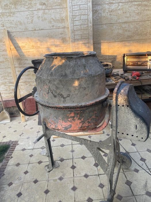 Продам бетономешалка