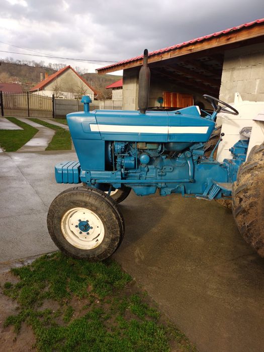 Vand tractor ford 4000