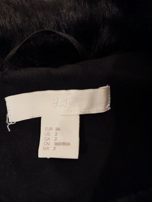 Haina de blana artificiala H&M