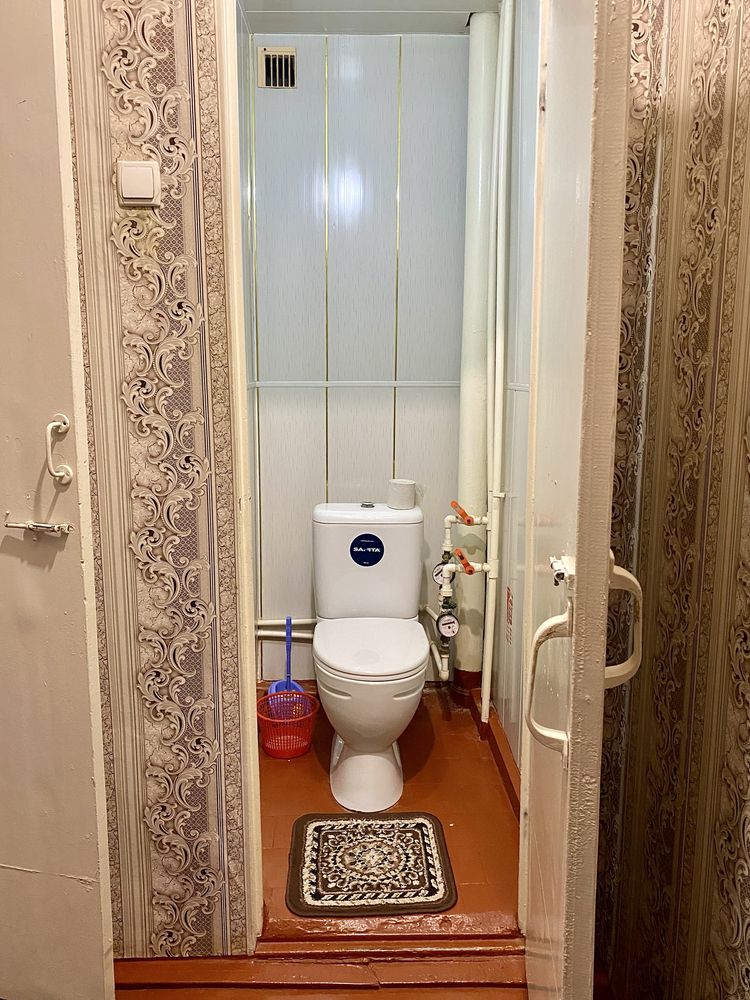 продается 2 комнатная квартира