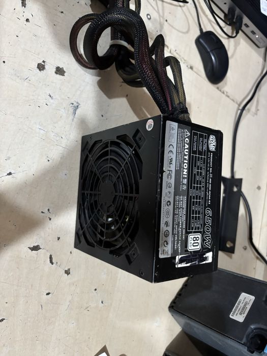 Sursa pc Cooler Master 600w