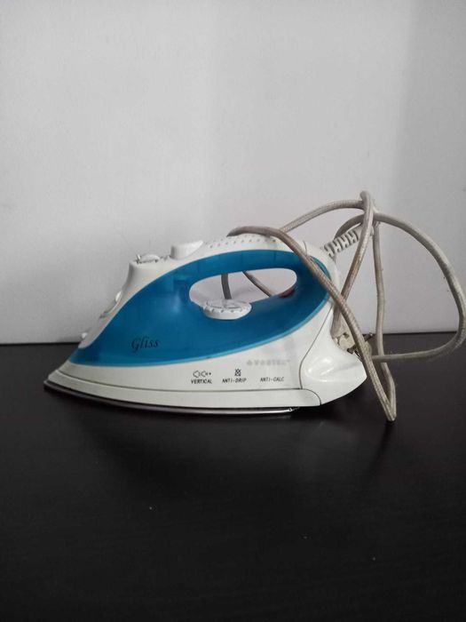 Fier de calcat cu aburi ,Vortex 2000W