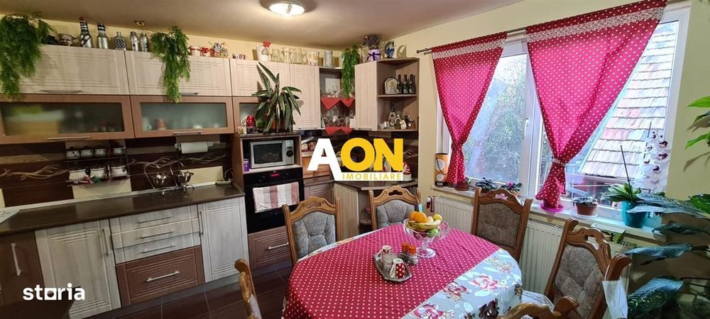 Casa de vanzare, Ultracentral, Pretabil Pensiune/Birouri/Cabinet