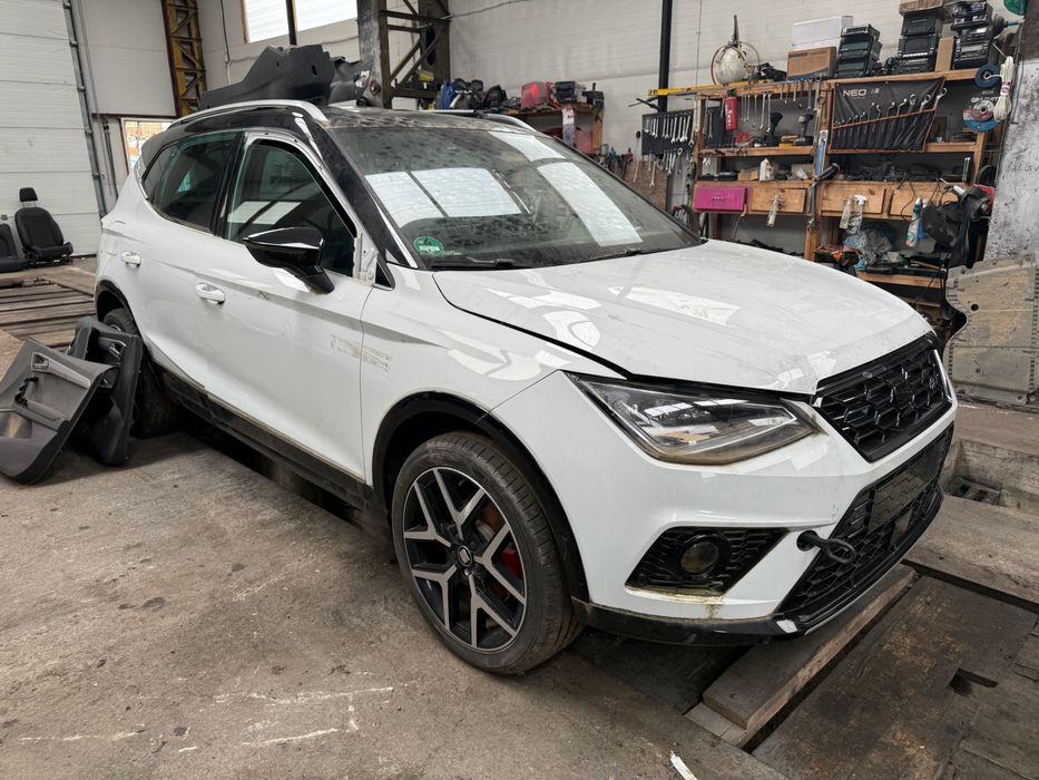 geam ornamente seat arona 2021 piese dezmembrari seat arona