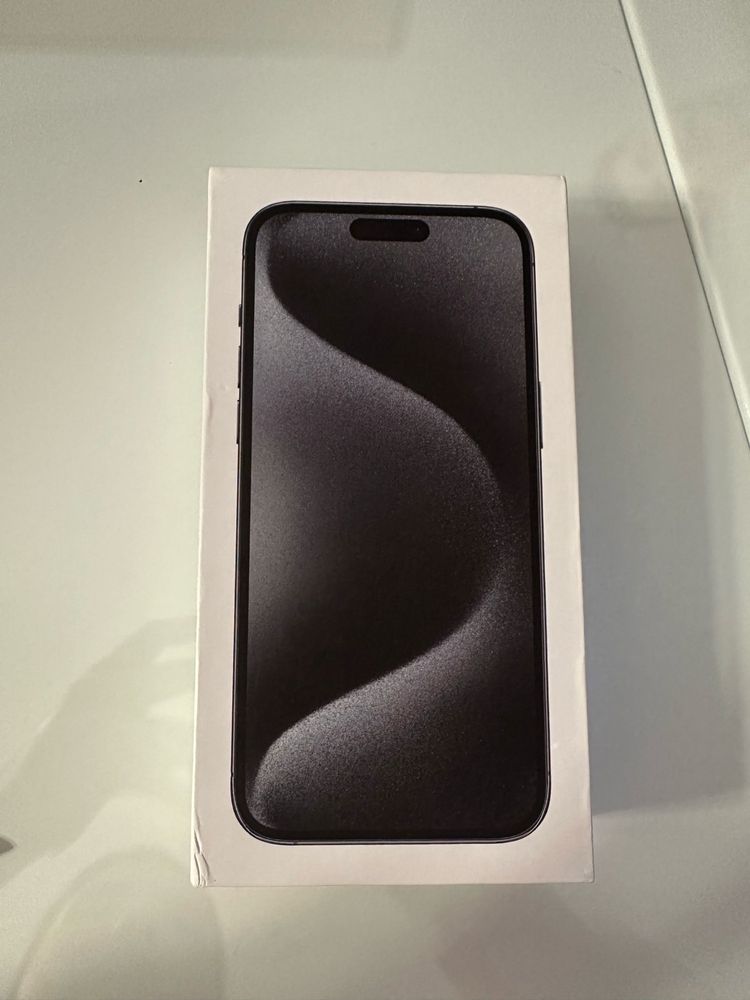 Iphone 15 Pro Max 246 Black Titanium FAKE