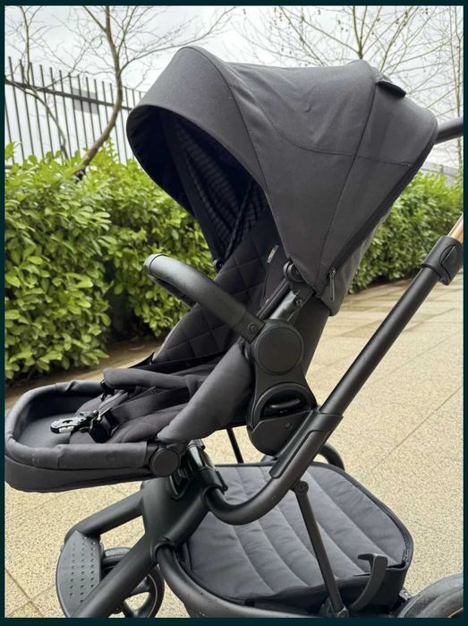 Детска количка Easy Walker Harvey 3
Premium gold edition