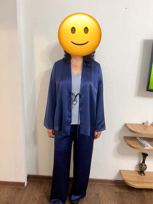 Костюм женский вечерний