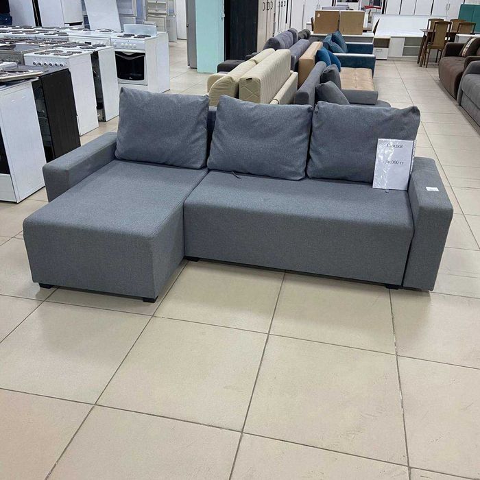 Диван БУ угловой раскладной, с бельевым ящиком. Бесплатная доставка!