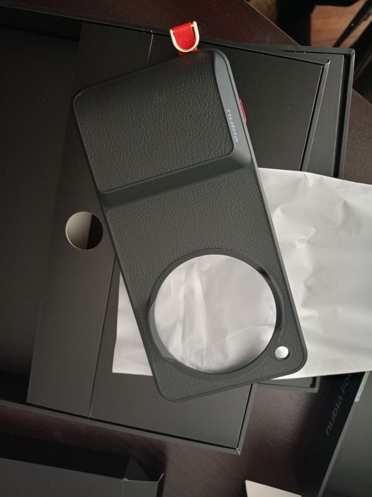 Смартфон  ZTE nubia focus 2 ultra 8/512 GB