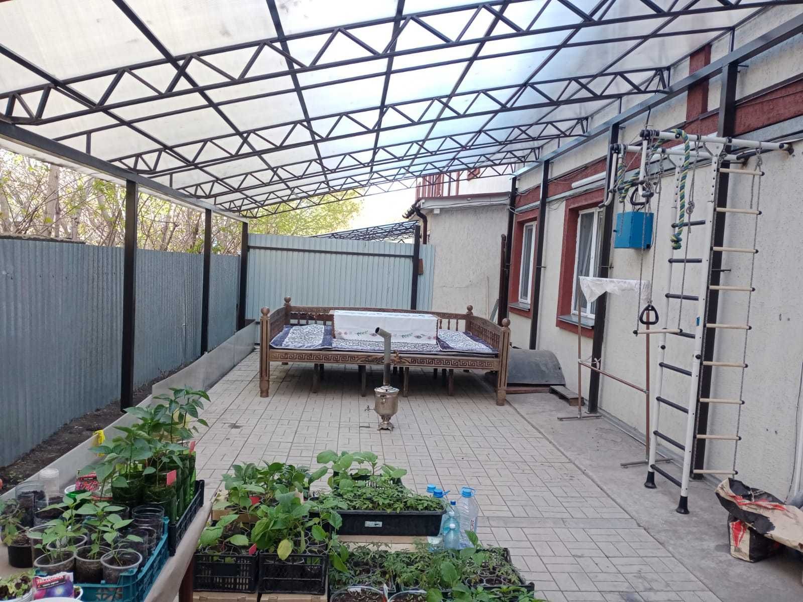 Продам тапчан из дерева
