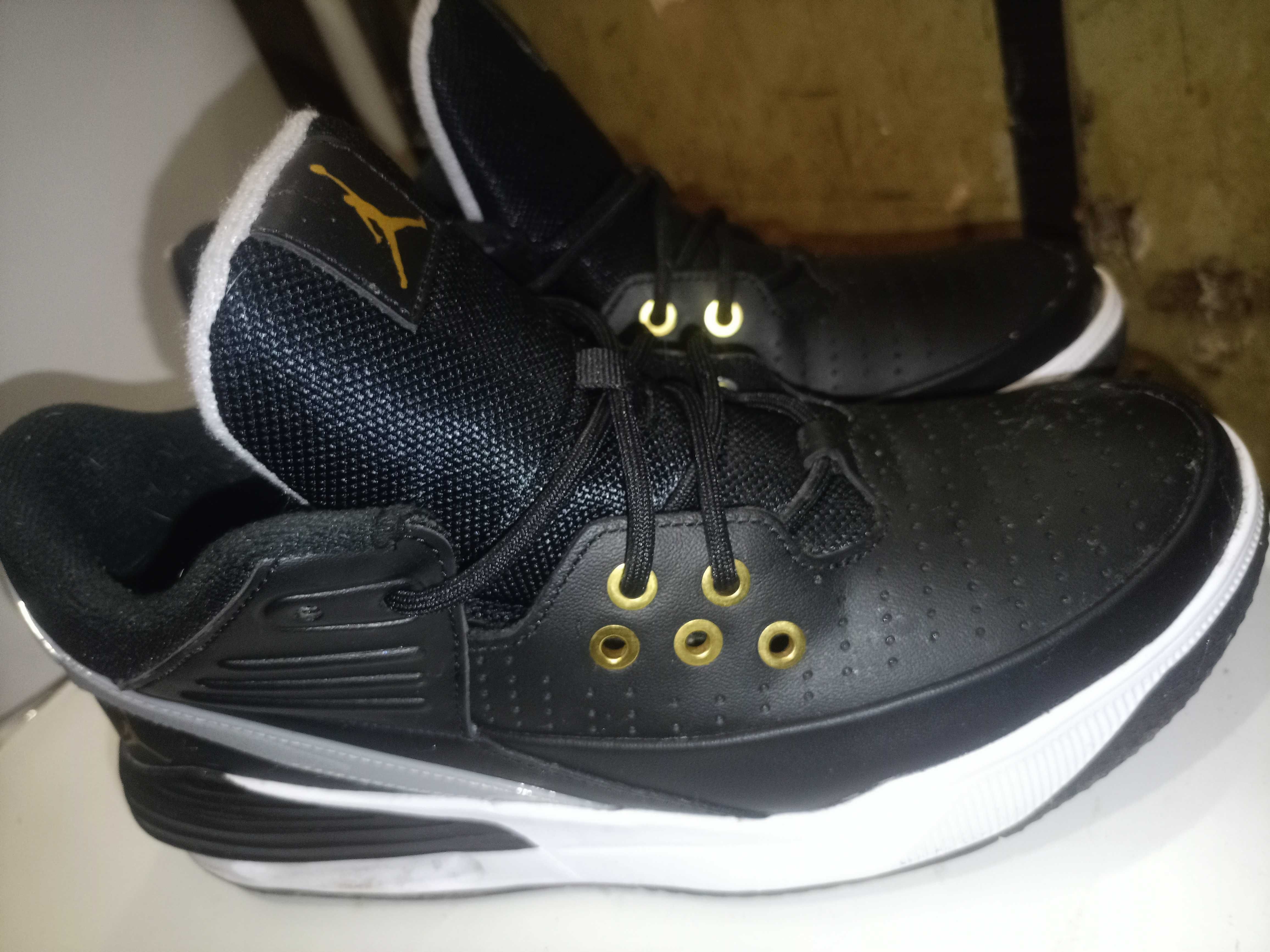Nike Маратонки JORDAN MAX AURA 5