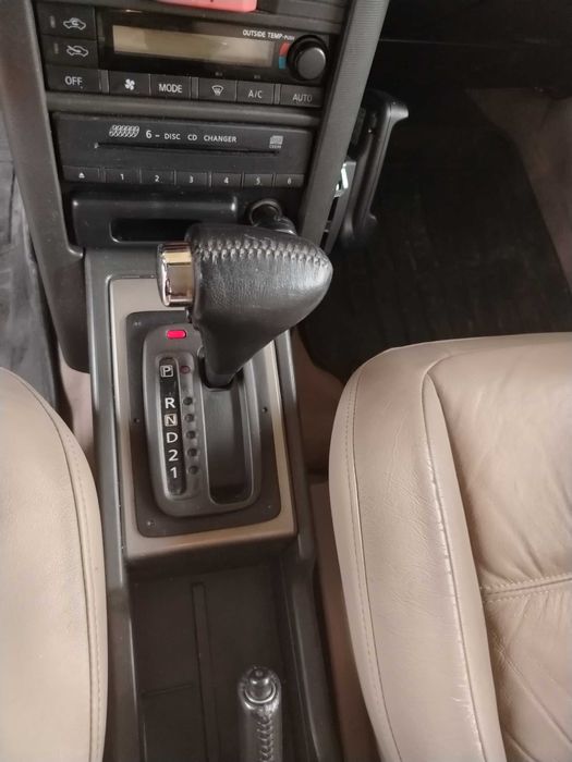 Vând Nissan x-trail T30