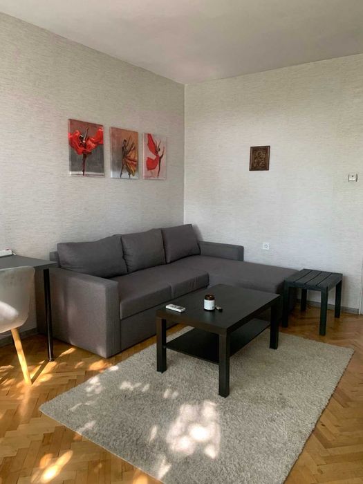 Дава се под наем Двустаен апартамент в Силистра, Център - 70 кв.м за 255 € - Снимка #6