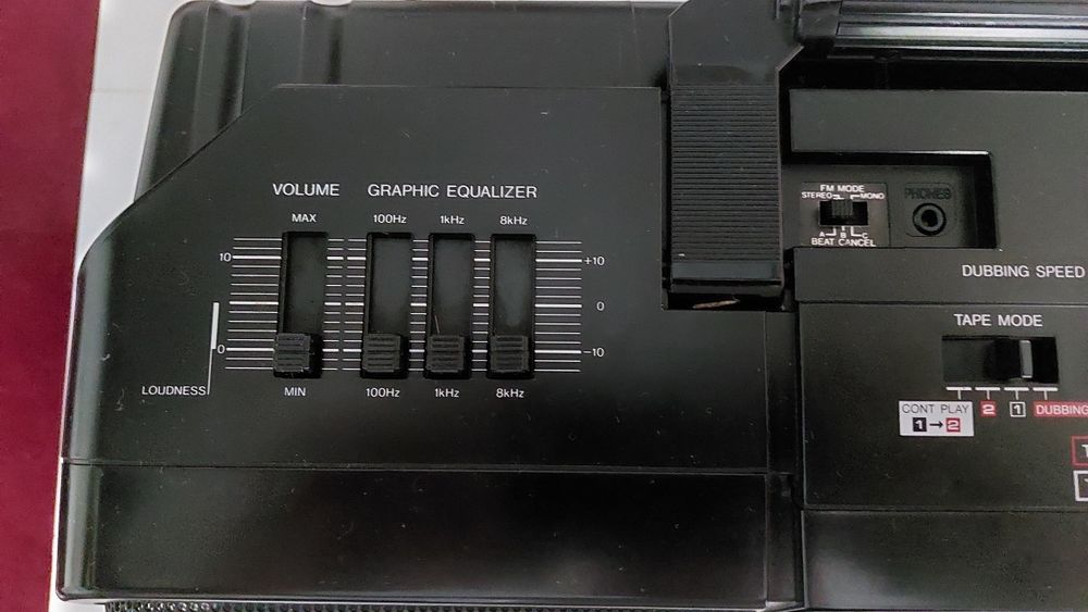 radiocasetofon sharp wq-t238