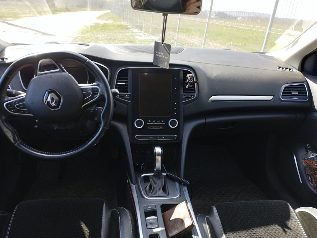 Vând Renault Megane 4