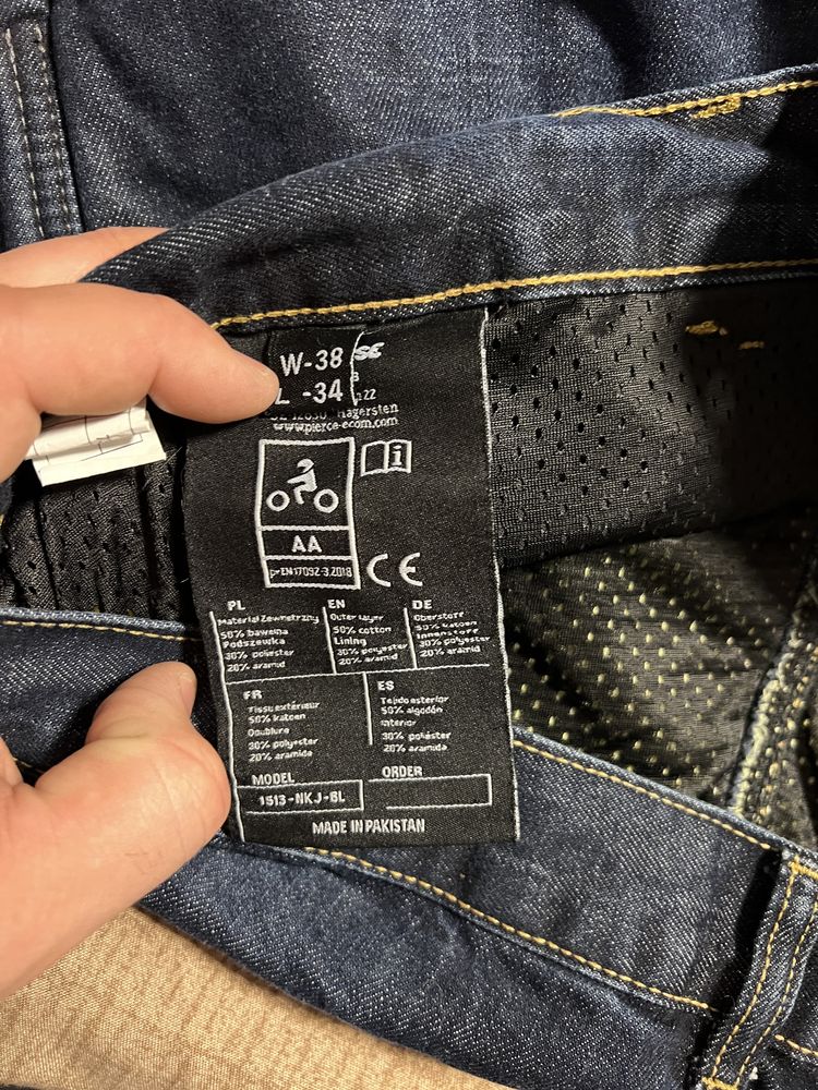 Pantaloni moto cu protectii noi L